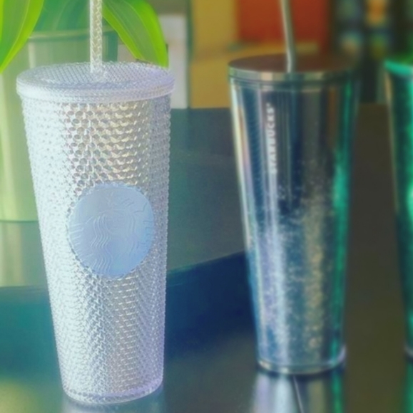 NWT - ONE Starbucks Holiday 2019 Tumbler, Silver - Picture 3 of 8